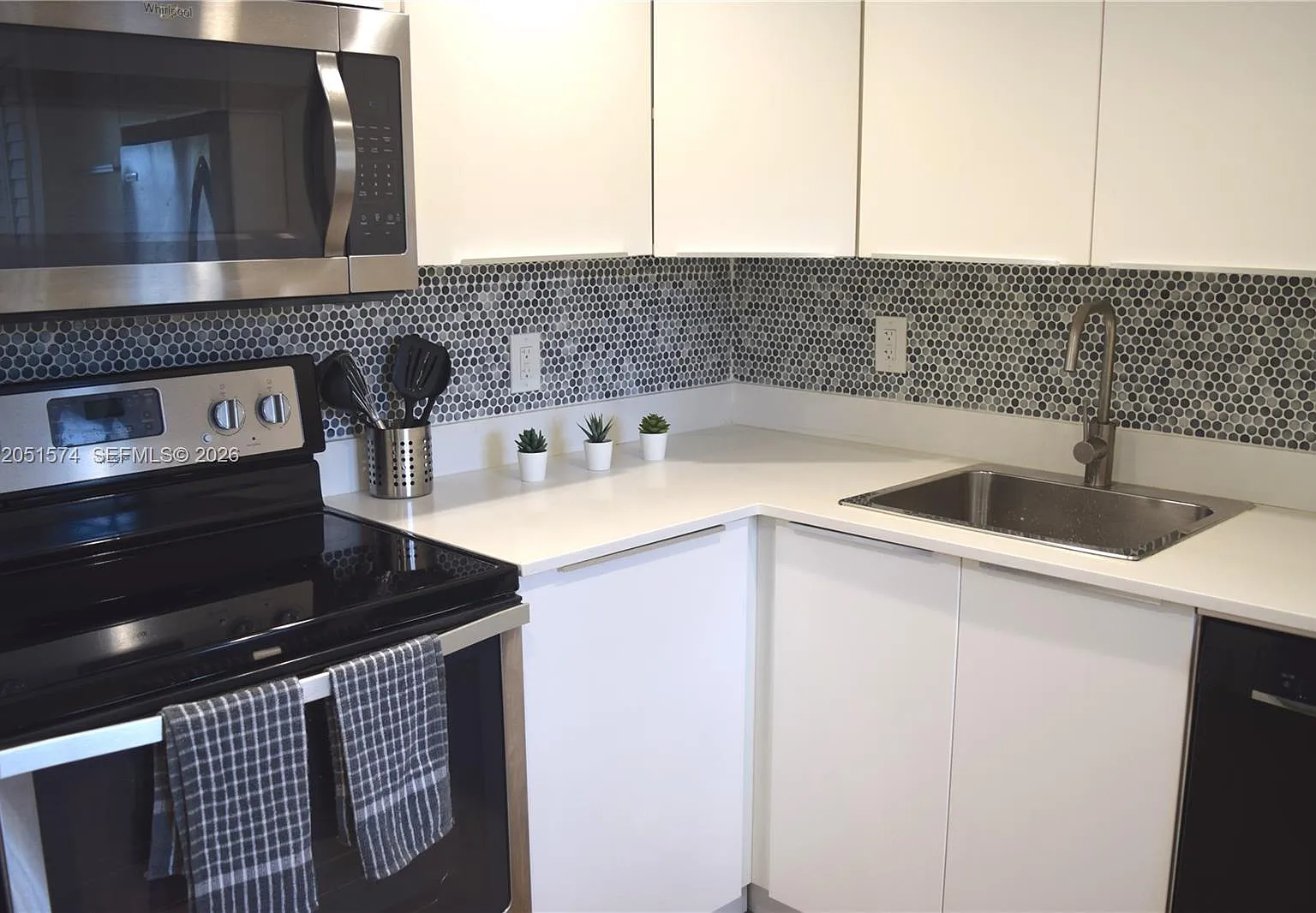 Palm-Aire C C 78a Condo — Photo 4