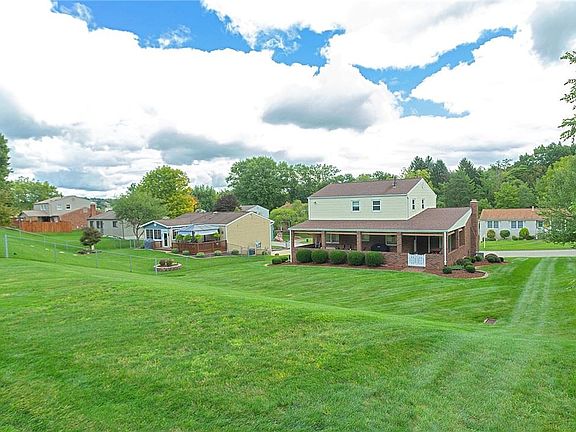 5th image of 7 Valley Vue Dr