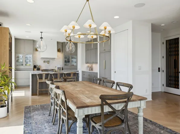 2800 Delaware Ave, Nashville, TN 37209