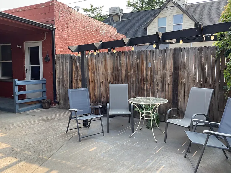 550 S Lincoln St #2 — Photo 12