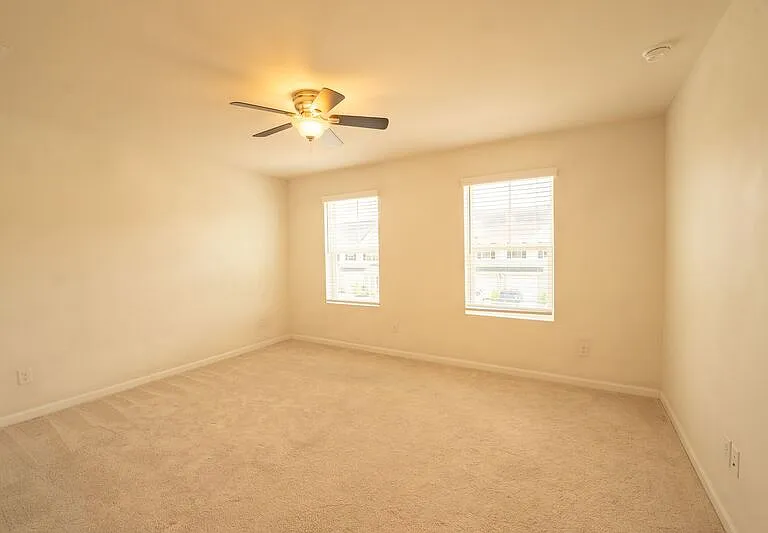 148 Benelli Dr — Photo 26