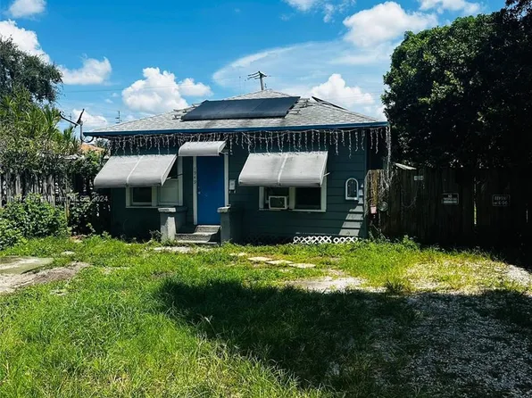 1949 Harding St, Hollywood, FL 33020