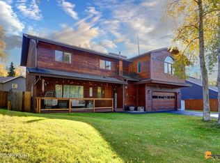 2920 Rocky Bay Cir, Anchorage, AK 99515