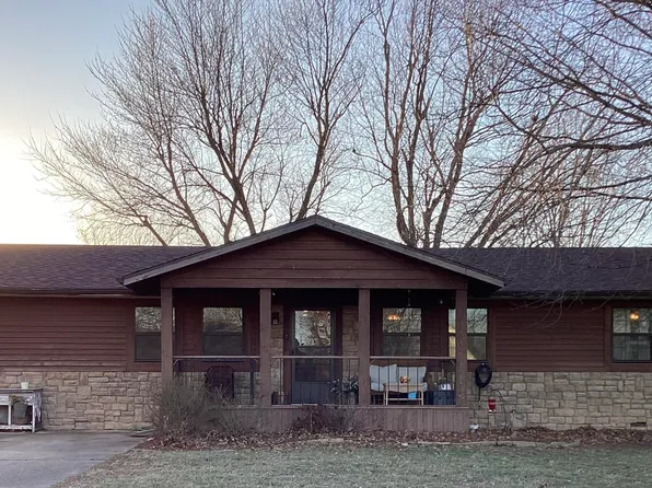 1503 N Hovis Street, Mountain Grove, MO 65711