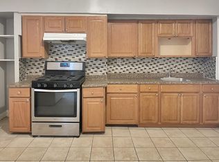 72 1/2 Summer Ave FLOOR 2, Newark, NJ 07104