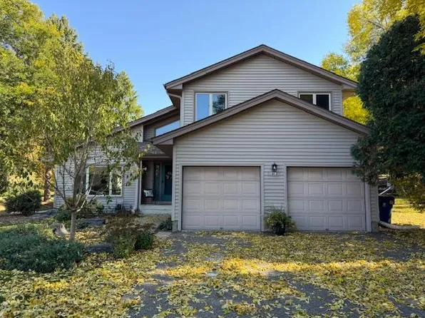 1812 Rolling Green Curv, Mendota Heights, MN 55118