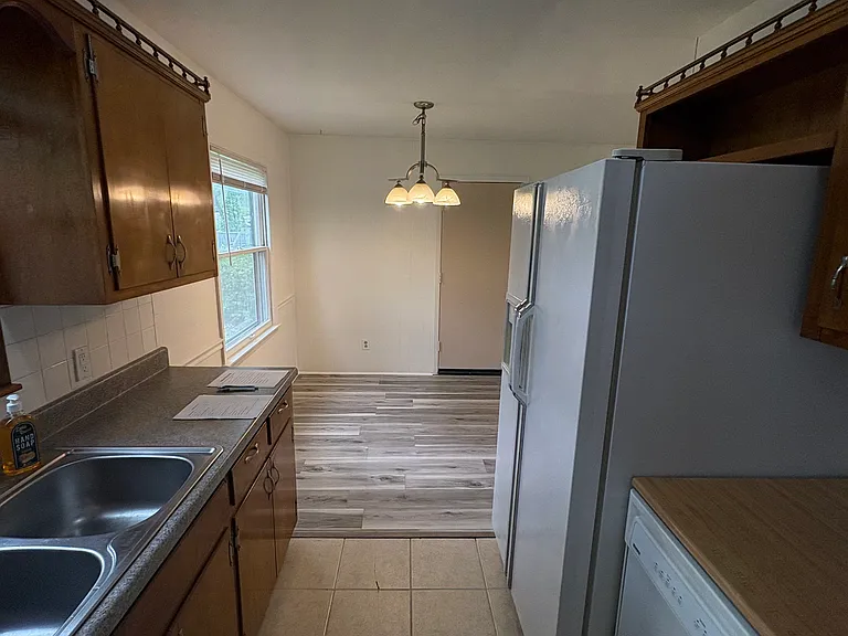 508 NW Obrien Rd — Photo 23