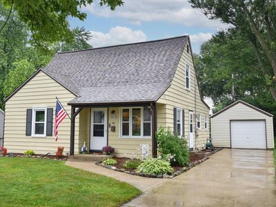 W165N8592 Dardis AVENUE, Menomonee Falls, WI, 53051