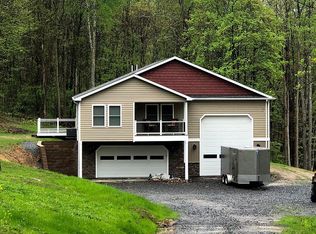 480 Rochelle Rd, Grafton, WV 26354