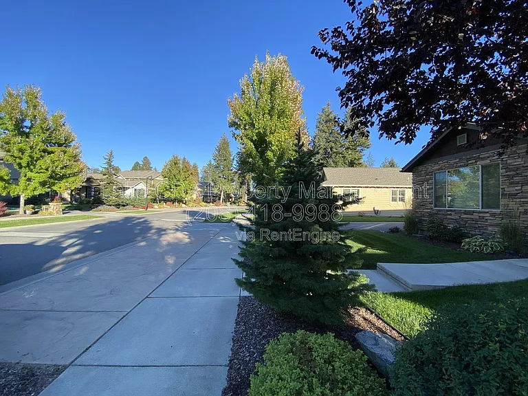 1148 W Grove Way — Photo 17