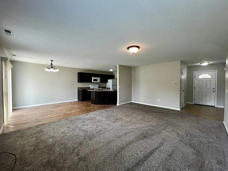 4367 Timber Creek Pkwy — Photo 8