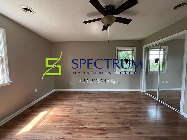 723 White Oak Cir — Photo 13