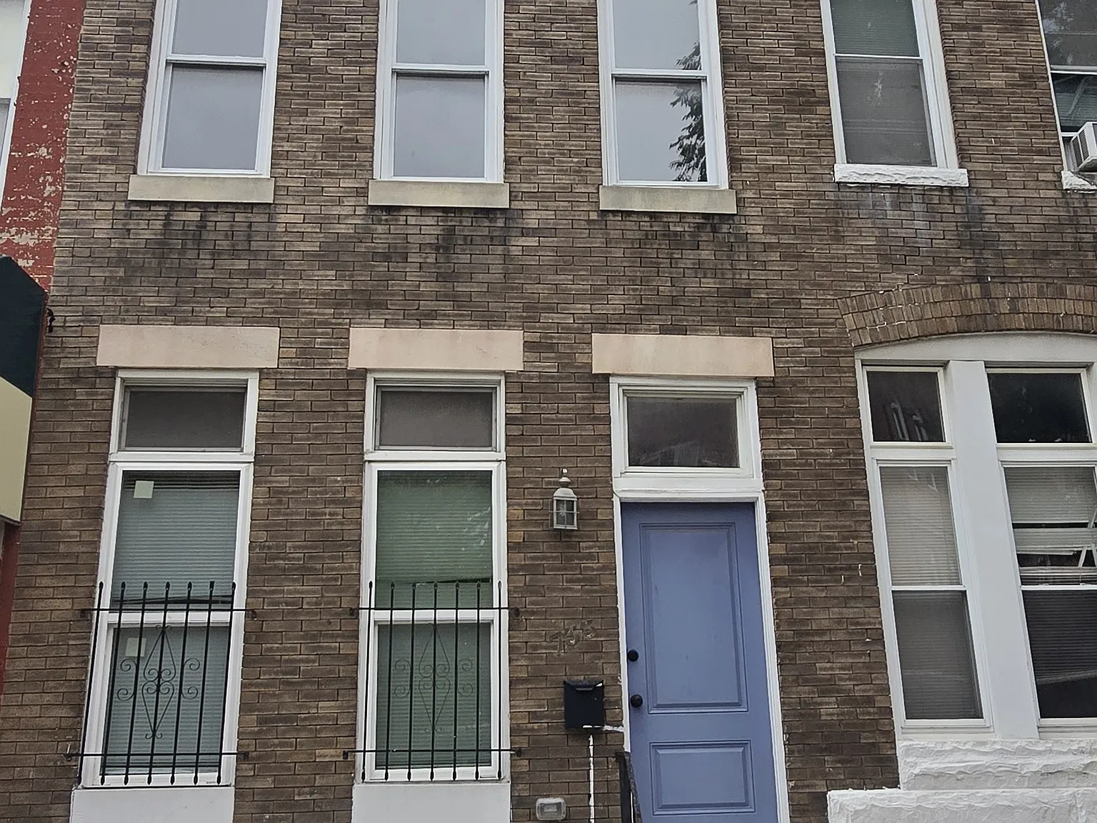 5 bed, 3.5 bath, 2145 sqft, $3,250 — Photo 1