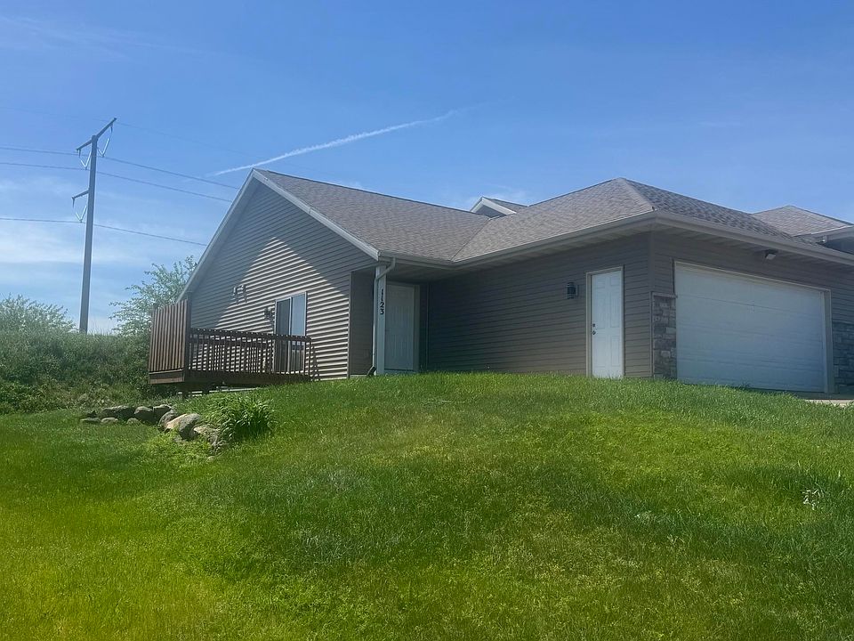 1st image of 1123 Temple Dr