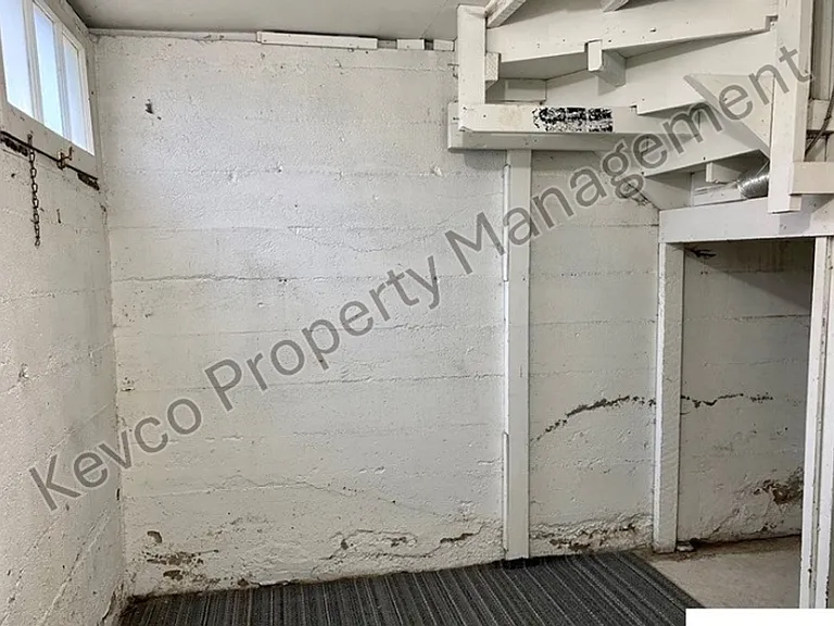 827 Remington St — Photo 16