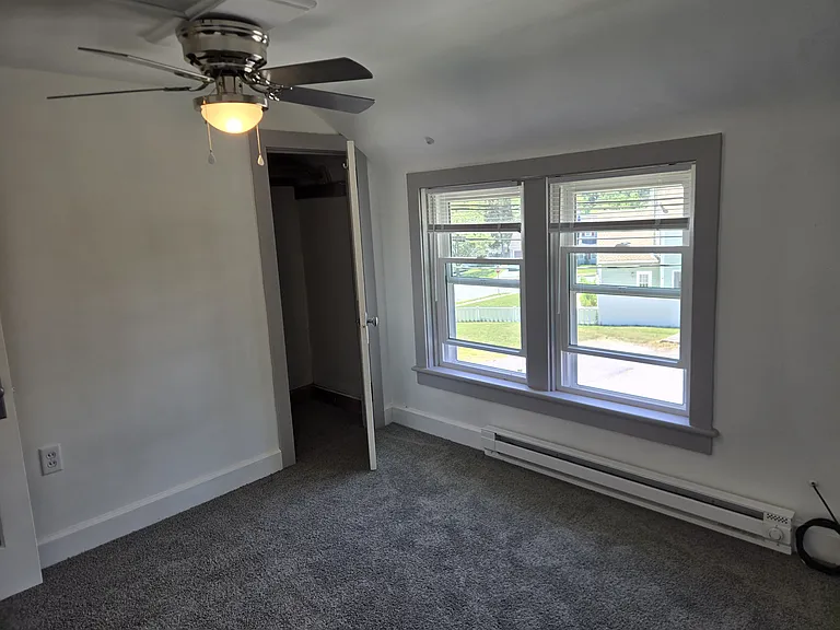 482 W Bainbridge St #W — Photo 13