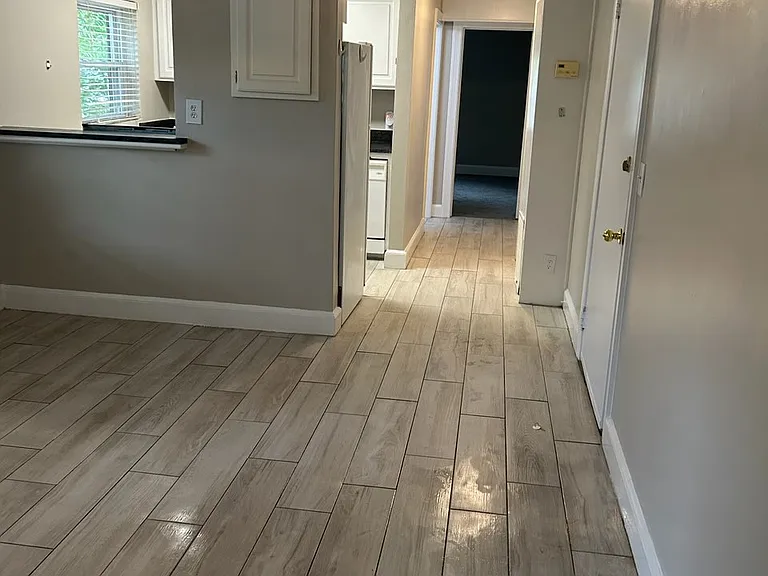 1300 Brennen Rd #1 — Photo 3