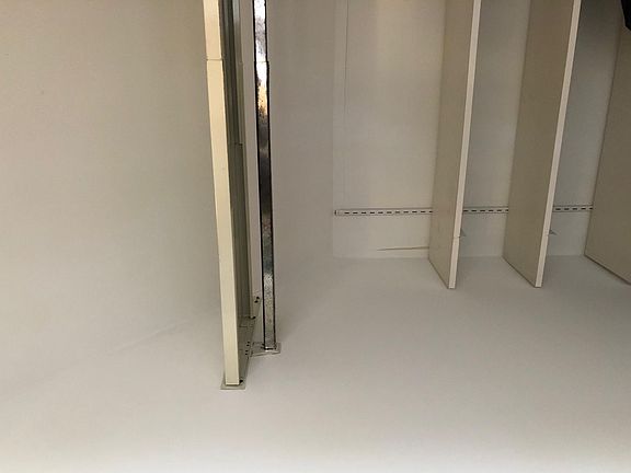 3rd image of 1054 N Ashland Ave