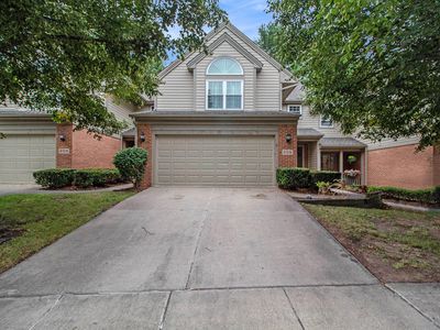 206 Eisenhower Dr, Chelsea, MI, 48118