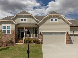 194 Meadowmist Dr, Garner, NC 27529