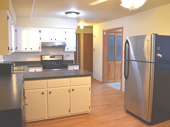 5th image of 5235 W Leland Ave