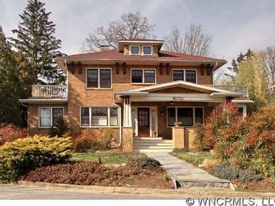2 Woodley Ave, Asheville, NC, 28804