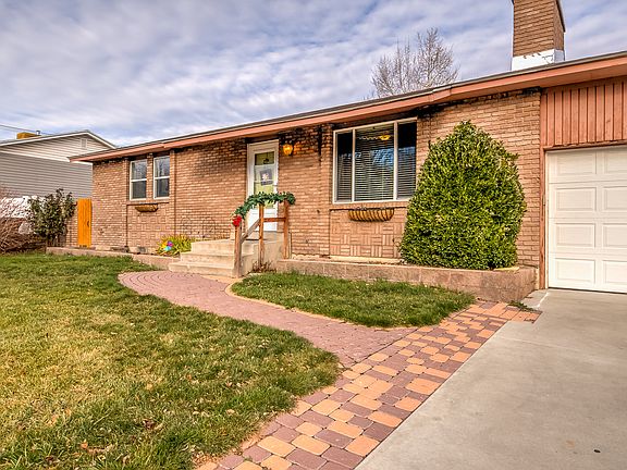 3rd image of 2170 W Quailbrook Dr