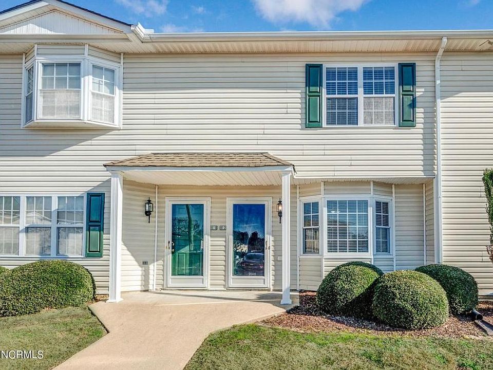 1st image of 2380 Vineyard Dr APT J4