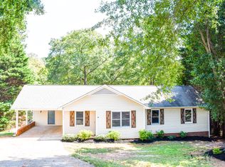 908 Old Wagon Rd, Boiling Springs, SC 29316