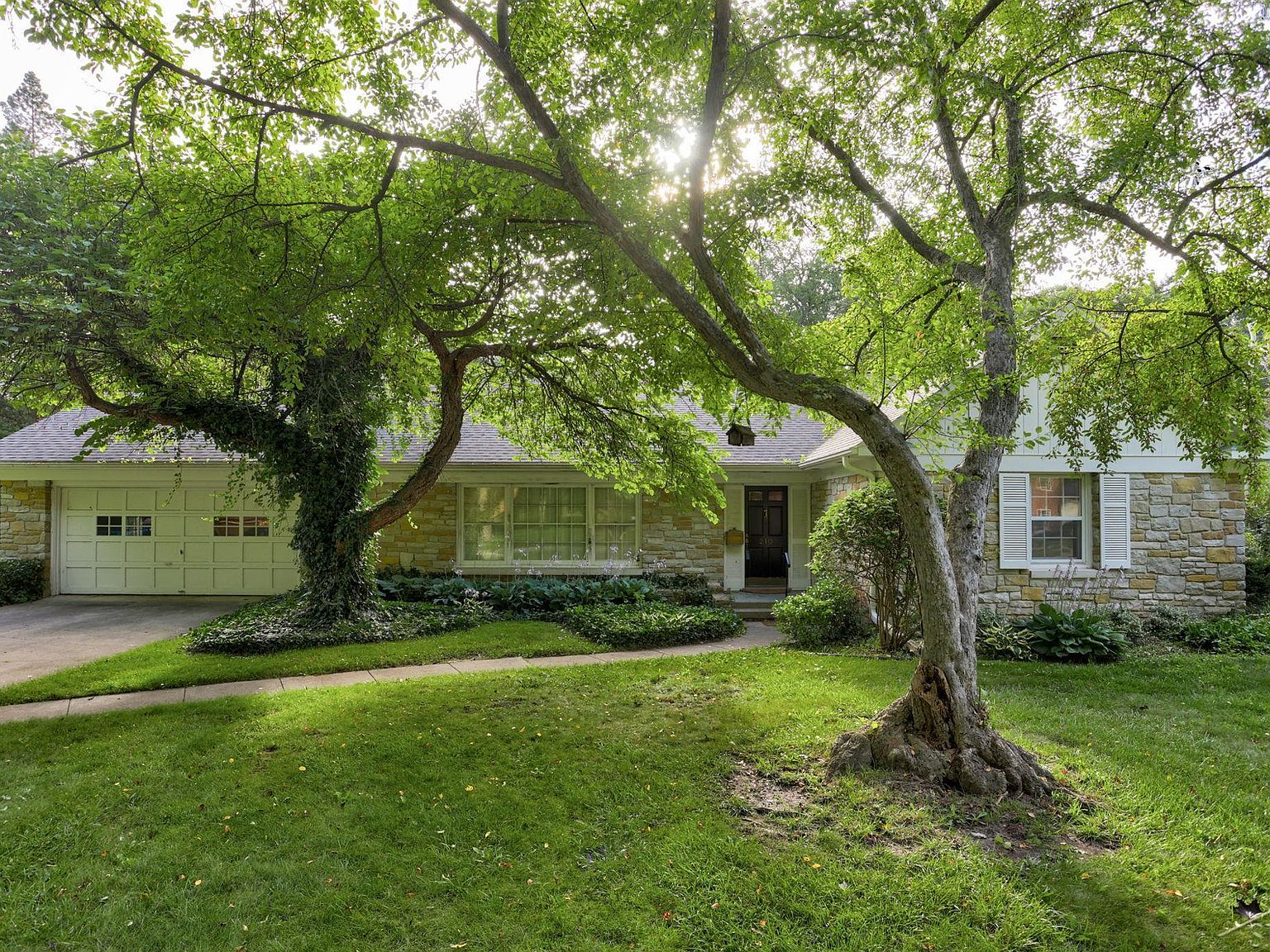 210 Superior St, Saginaw, MI 48602 Zillow