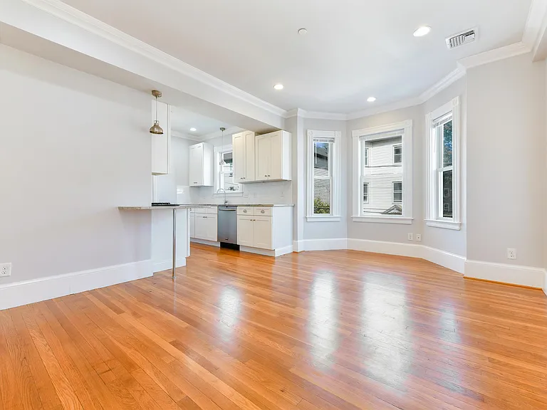 14 Armstrong St #2 — Photo 2