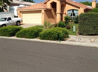 9301 Yvonne Marie Dr NW, Albuquerque, NM 87114