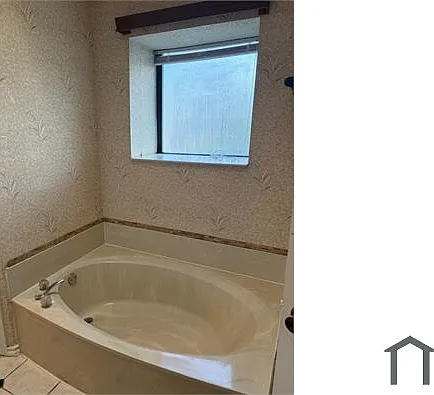 7204 Kary Lynn Dr E — Photo 6