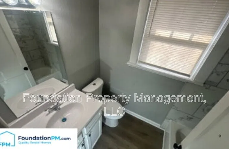 1041 Rosewood Ave — Photo 11