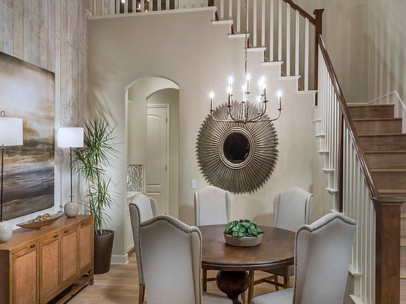 Double volume dining room