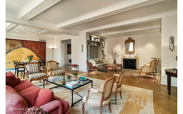 Sold by Douglas Elliman | media 20