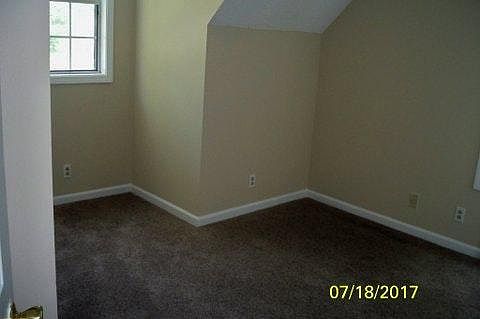 5th image of 575 Anita Dr