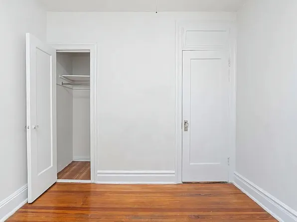 30-86 32nd Street image 1 of 4