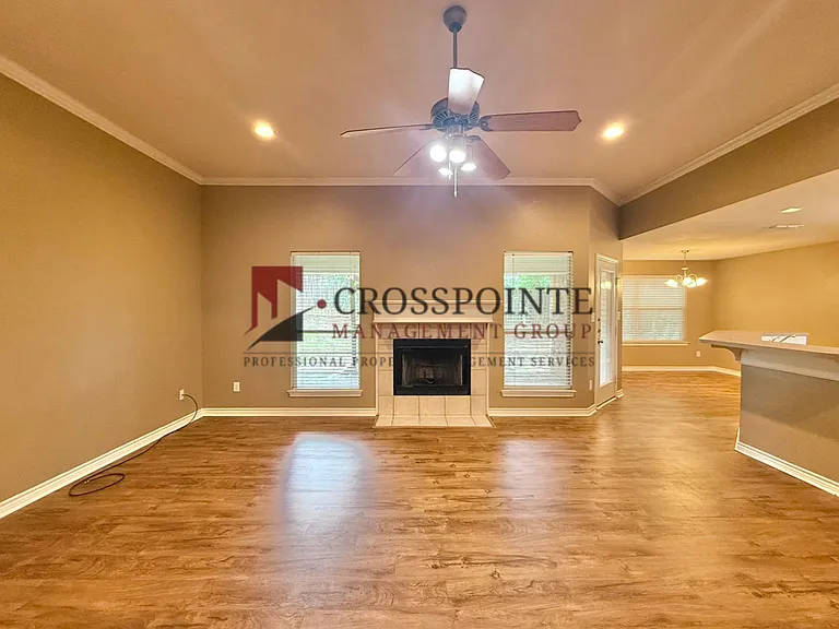 15919 Brittain Ct — Photo 12