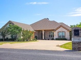 3710 Upper Lake Cir, Granbury, TX 76049