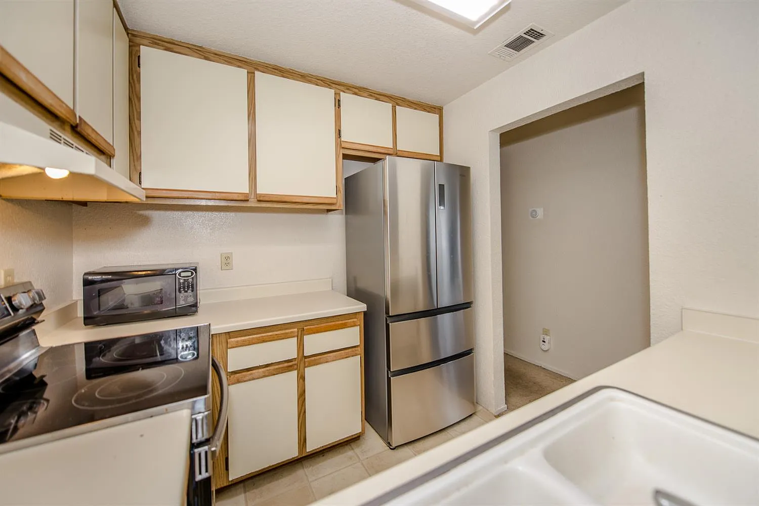 1019 Dornajo Way APT 244 photo 1