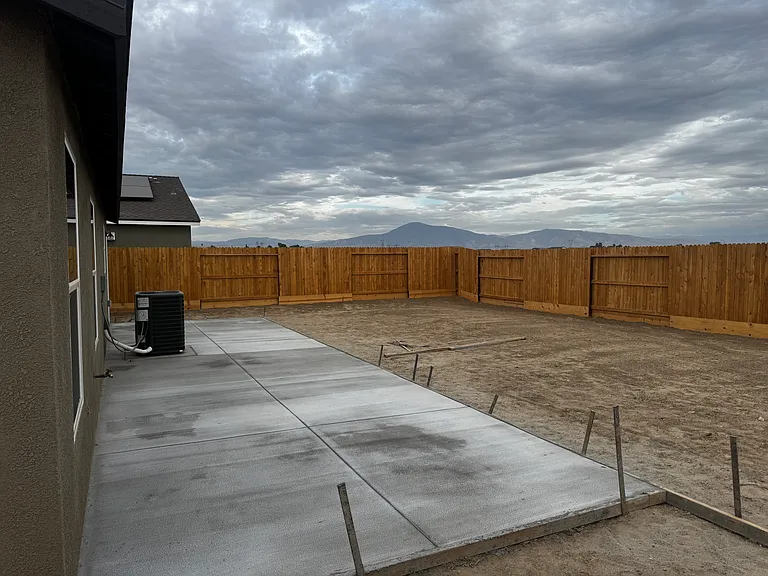 8215 Tydeman Dr — Photo 4