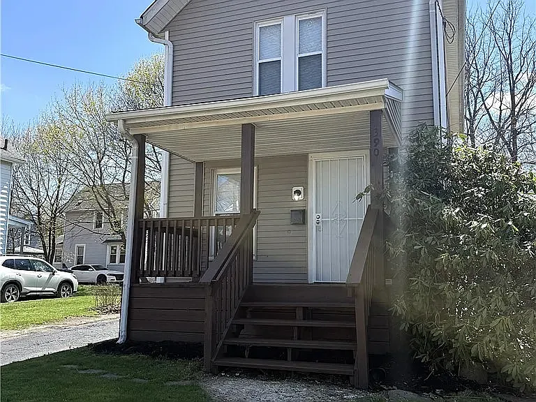 390 Cole Ave — Photo 4