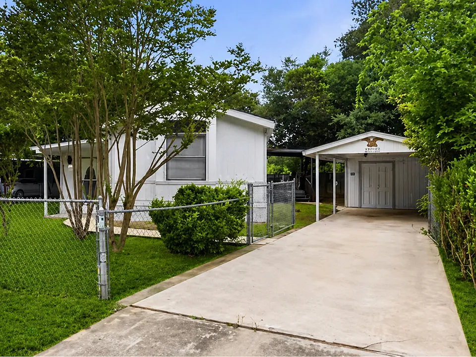25107 Ada Mae St #1