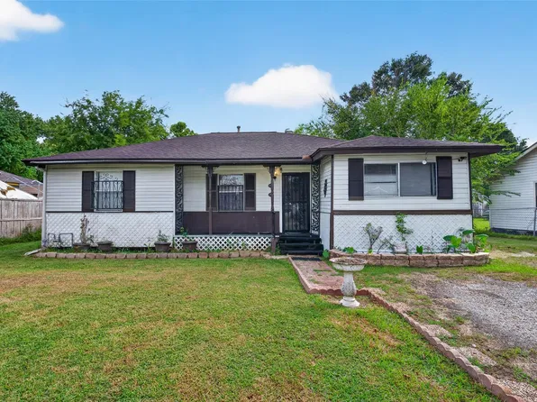 1158 Woolwich Dr, Houston, TX 77032