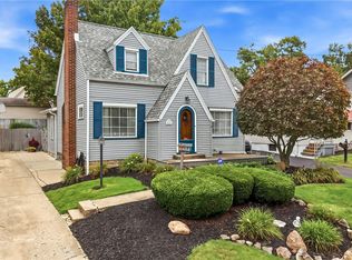 387 Spencer Ave, Sharon, PA 16146