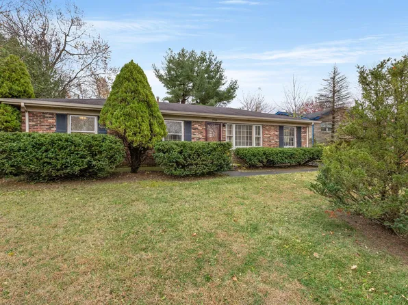 1904 Radcliffe Ct, Lexington, KY 40505