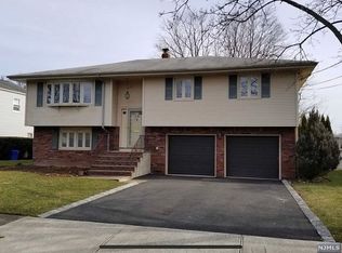 4-39 Bryant Pl, Fair Lawn, NJ 07410