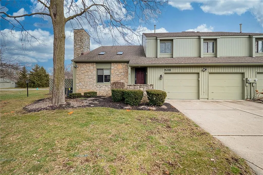 538 Conner Creek Dr photo 1