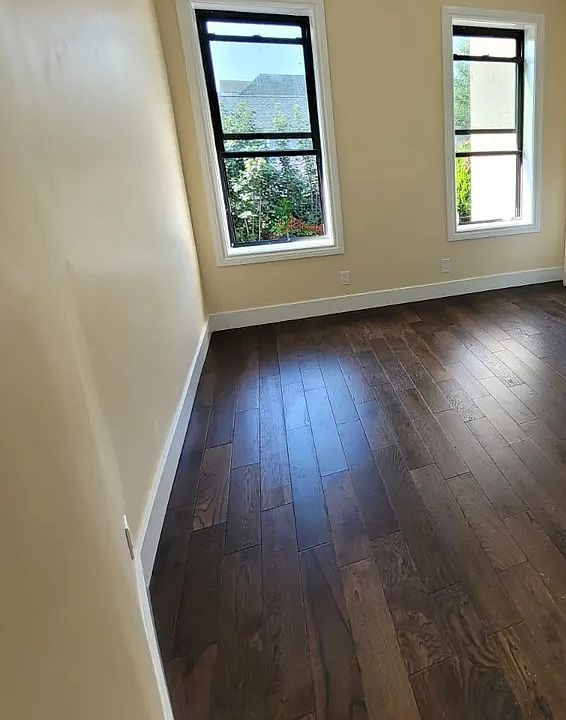 2nd image of 11515 Jamaica Ave Floor 2